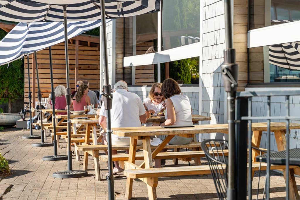 Photo Gallery - BeachHouse Bar + Grill Restaurant - Lake Washington